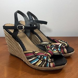 Decree Wedges With Ankle Strap Size 6.5